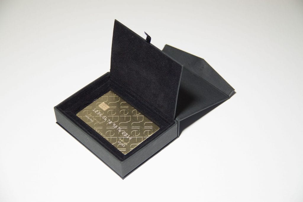 pure metal cards cardboard presentation case_9