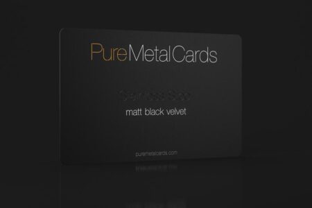 PureMetalCards: Matt black velvet stainless steel card with a luxurious touch.