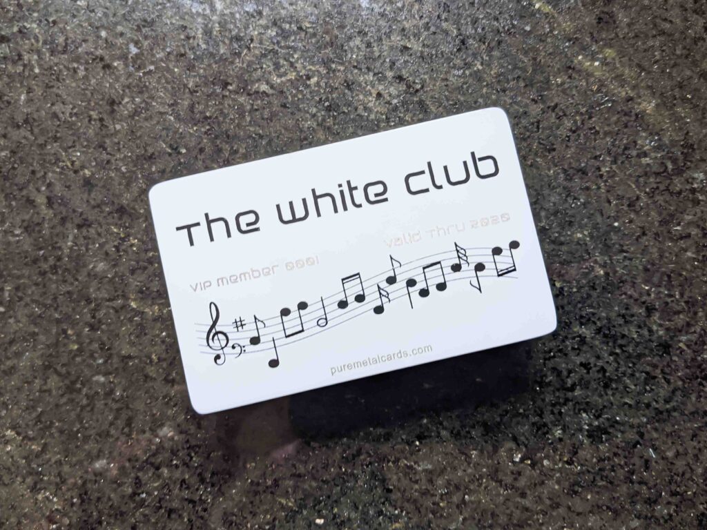 Pure Metal Cards white titanium member card