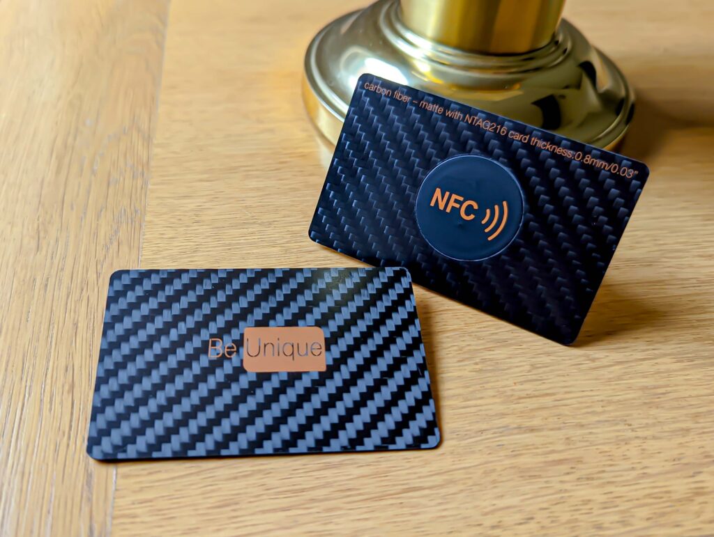 Pure Metal Cards - carbon fiber card with NTAG216 NFC chip