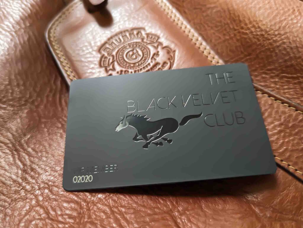 Pure Metal Cards black velvet club member card